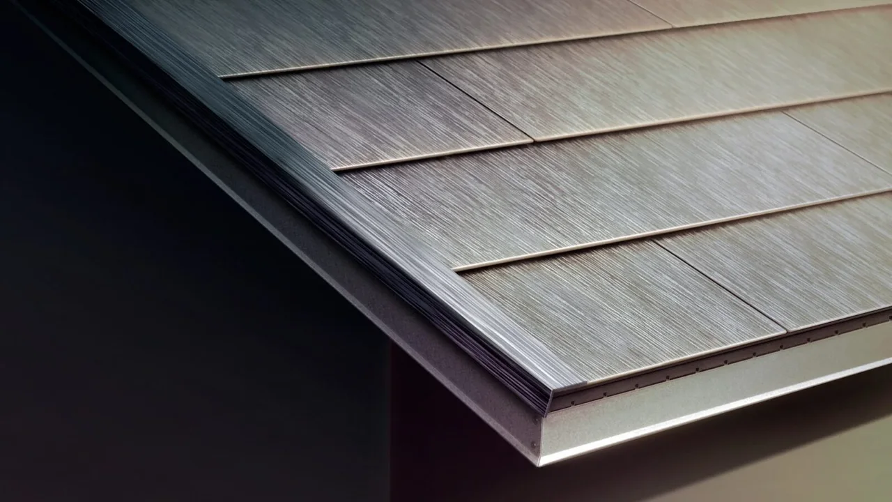Tesla Güneş Enerjisi Projesini Terk Ediyor